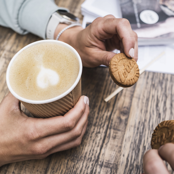 Biscoff Lotus Original fourrés crème Speculoos - carton de 120 biscuits emballés individuellement