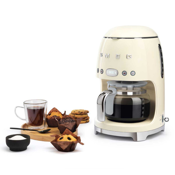 Cafetière Filtre Programmable SMEG 1.4L Crème - DCF02CREU