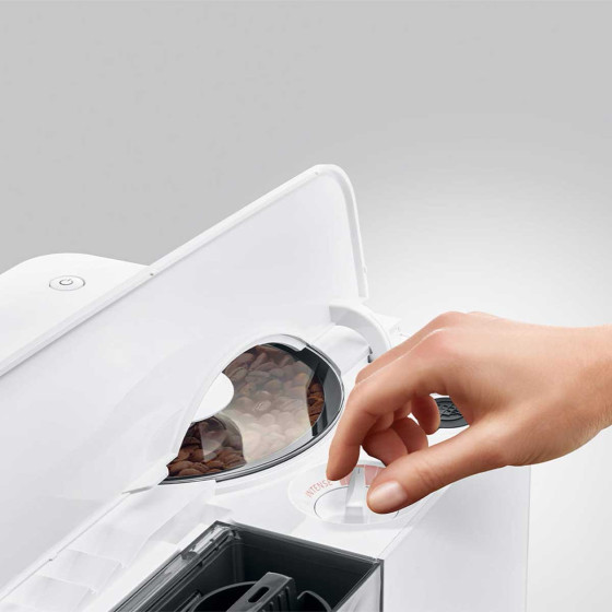Jura C9 Piano White (EA)