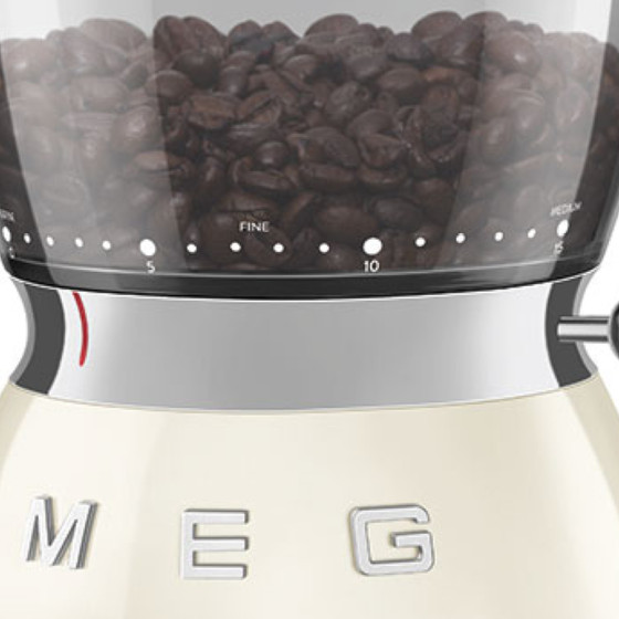 Broyeur à café SMEG Crème - CGF03CREU