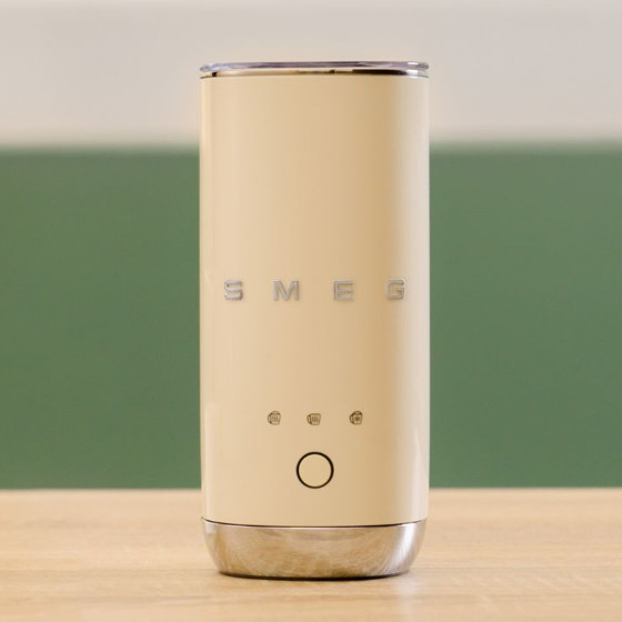 Mousseur à lait SMEG Crème - MFF02CREU