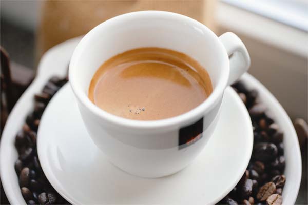 crema généreuse avec café grains robusta