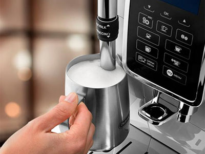 buse vapeur sur machine à café manuelle et automatique