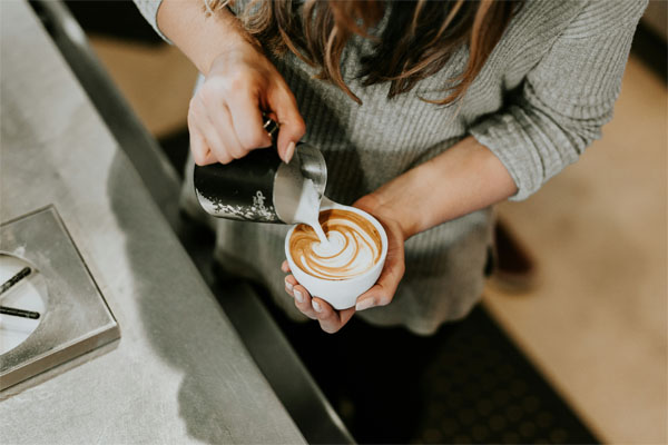 préparation cappuccino