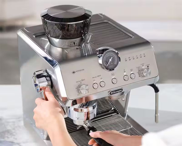 tassage café delonghi la specialista opera
