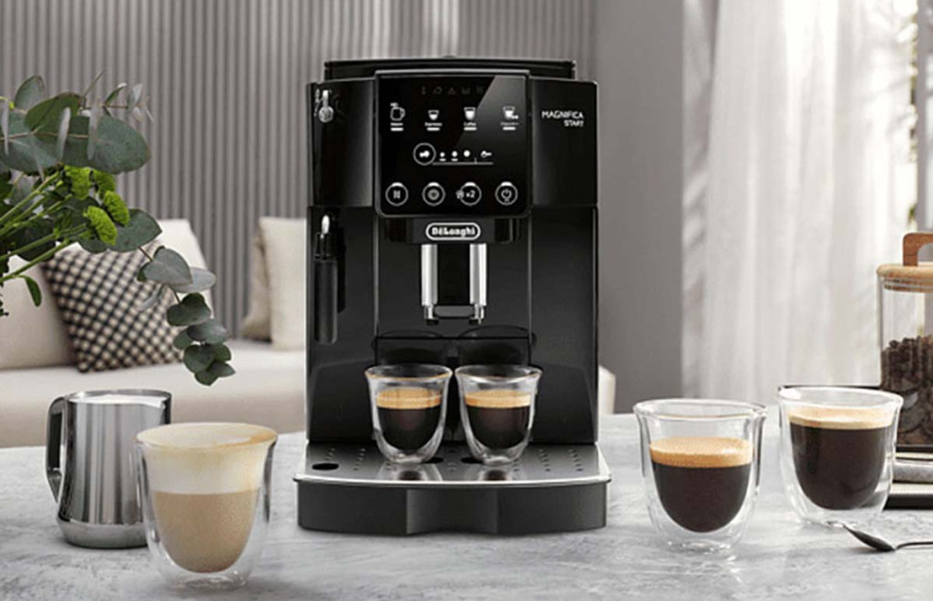 Zoom sur la machine à café Delonghi Magnifica START ECAM 220.21 Black
