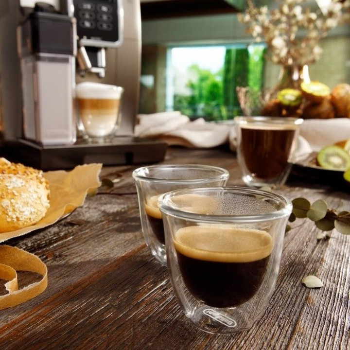 Les meilleures machines à café en grains pour une consommation de 20 à 30  cafés par Coffee-Webstore