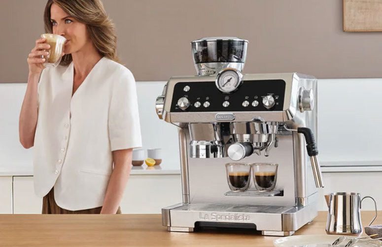 Comparatif des machines à café espresso Delonghi 2023