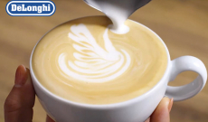 Latte Art avec La Specialista Arte de Delonghi